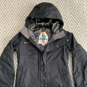Perfect Condition NWOT Women’s Burton Jacket